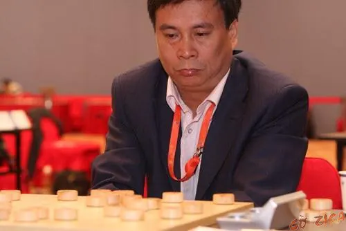 Tiểu sử kỳ thủ Lữ Khâm
