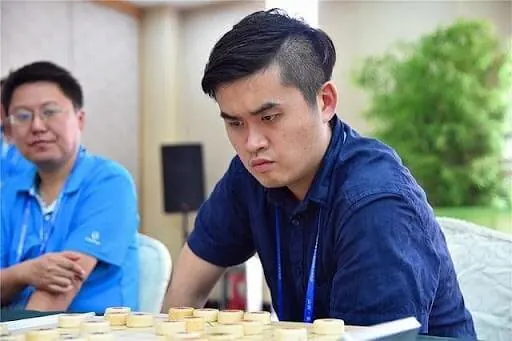Những ván cờ hay của Vương Thiên Nhất - Kỳ thủ đa tài xứ Trung