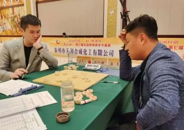 Vương Thiên Nhất Với Mạnh Thần